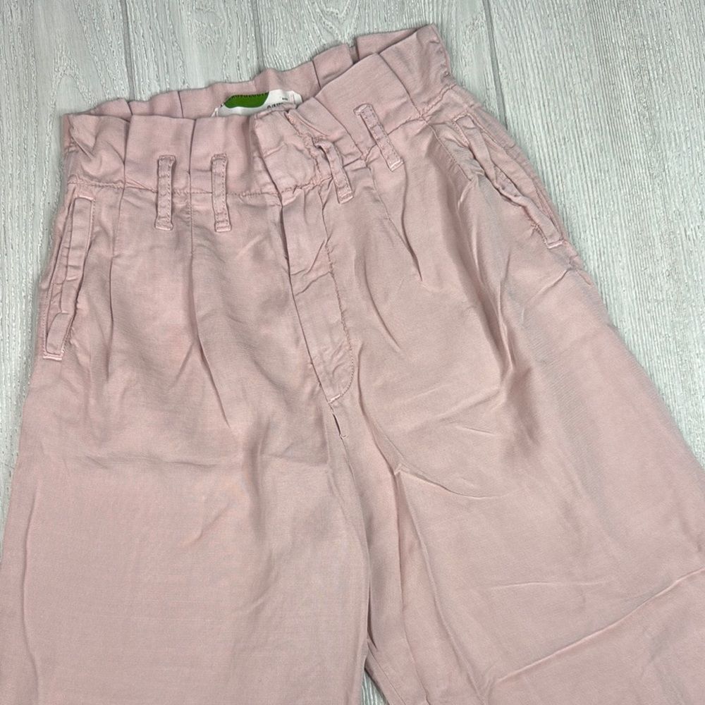 Anthropologie Blythe Paperbag Wide Leg Crop Pant is a high-rise, belted trouser - Picture 12 of 12